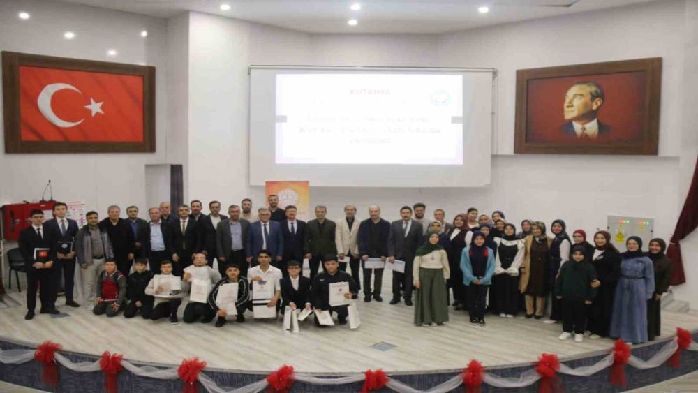 K&uuml;tahya geneli Kur&rsquo;an-ı Kerim okuma yarışması tamamlandı
