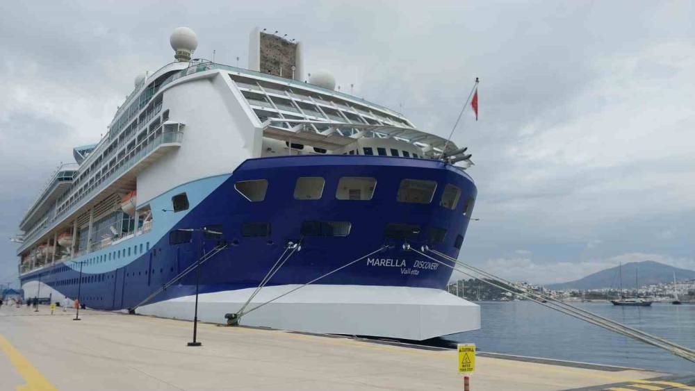 Bodrum&rsquo;a bin 812 yolcusuyla geldi
