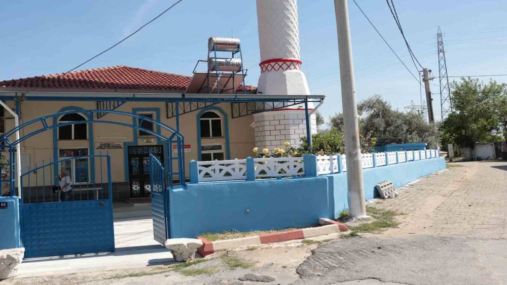 Karabağ Mahallesi&rsquo;nde cami ve sağlık evi yenilendi
