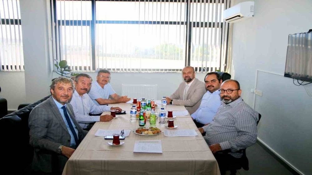 TOBB K&uuml;tahya OSB Meslek Lisesi&rsquo;nin geleceği masaya yatırıldı
