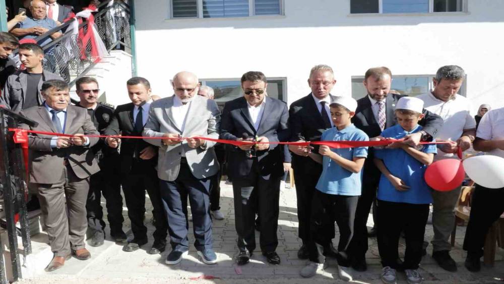 K&uuml;tahya Emet&rsquo;te 15 Temmuz Şehitler Kur&rsquo;an Kursu a&ccedil;ıldı

