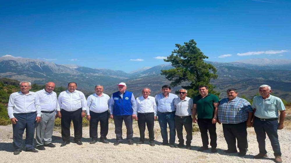 TZOB Genel Başkanı Bayraktar, Seydikemer&rsquo;deki yangın b&ouml;lgesinde incelemelerde bulundu
