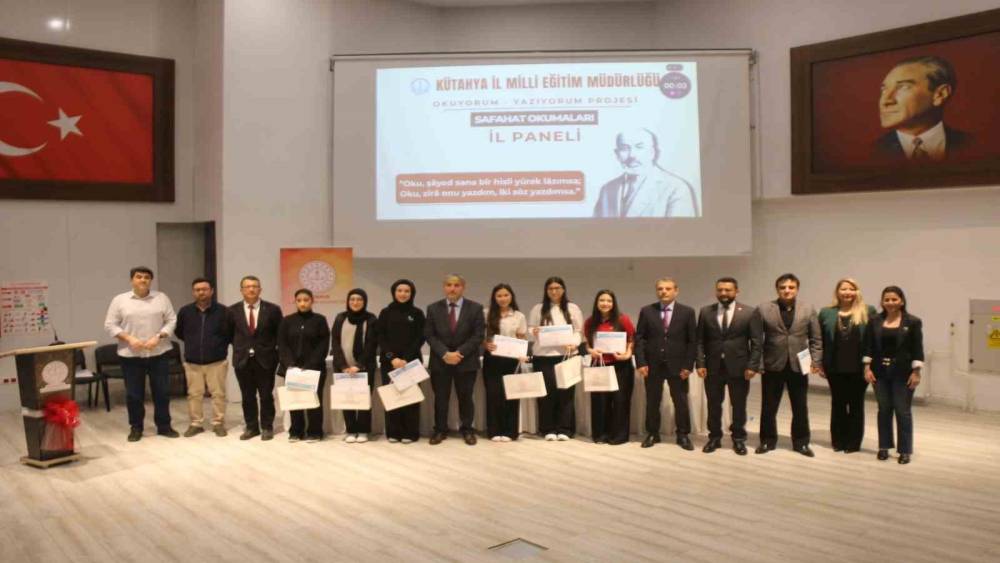 K&uuml;tahya&rsquo;da "Okuyorum Yazıyorum: Safahat Okumaları" projesi il finali yapıldı
