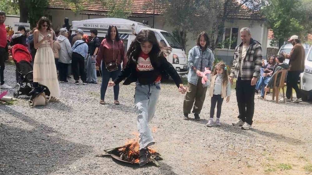 G&uuml;lağzı 5. Hıdırellez  şenliği yapıldı

