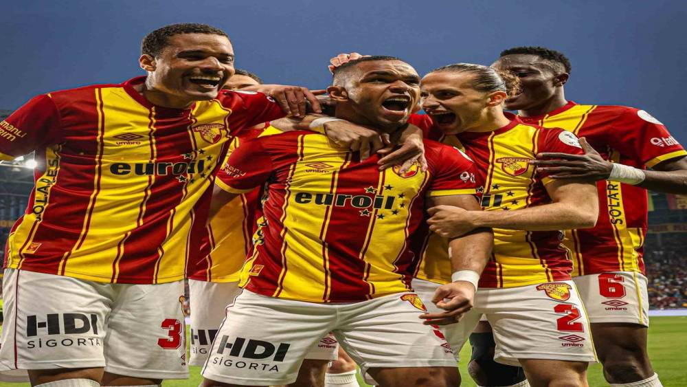 G&ouml;ztepe, Avrupa m&uuml;cadelesini s&uuml;rd&uuml;r&uuml;yor
