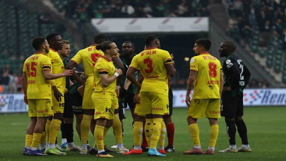 G&ouml;ztepe deplasmanda ge&ccedil;en sezonu ge&ccedil;ti
