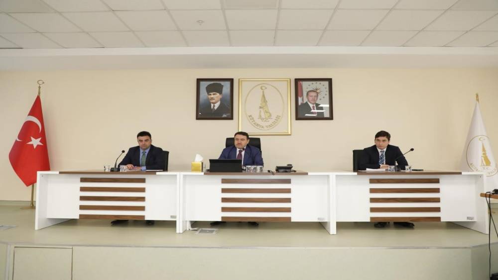 K&uuml;tahya&rsquo;da bağımlılıkla m&uuml;cadele masaya yatırıldı
