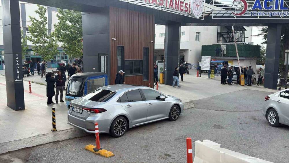 Aliağa&rsquo;da makineden fırlayan metal par&ccedil;a can aldı
