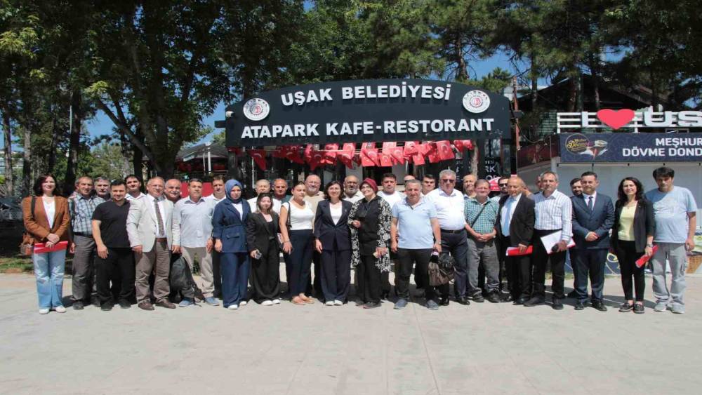 Uşak Belediye Başkan Vekili Terekeci &Ouml;zkan basın mensupları ile bir araya geldi
