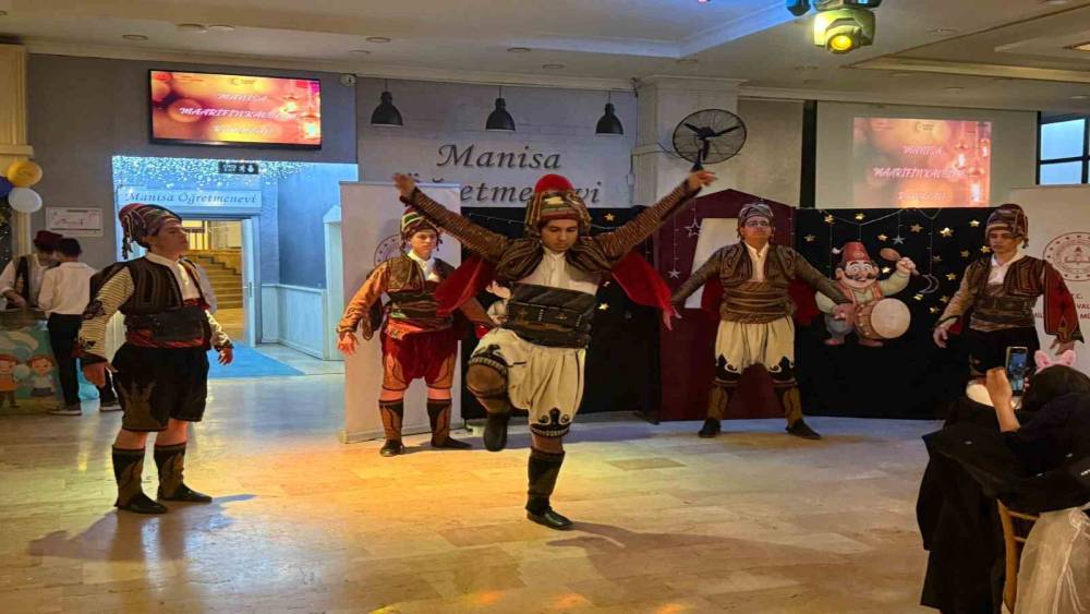 Manisa İl Milli Eğitim&rsquo;den devlet korumasındaki &ccedil;ocuklara iftar
