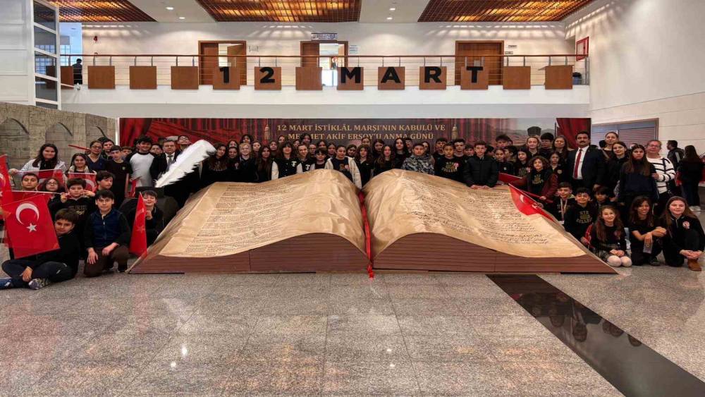 MTK Koleji&rsquo;nin Fuaye Sergisi Resmi 12 Mart etkinliğine damga vurdu
