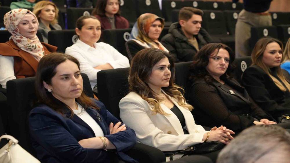 DSO AB Bilgi Merkezi, D&uuml;nya Kadınlar G&uuml;n&uuml;&rsquo;nde kadın &ccedil;ift&ccedil;ileri bir araya getirdi
