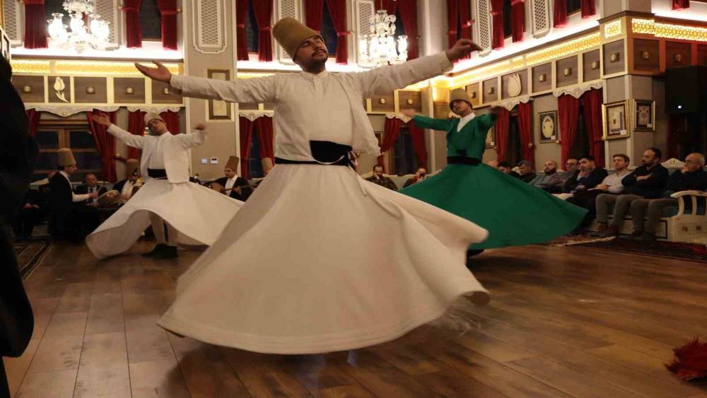 Mevlevi mukabelesi b&uuml;y&uuml;ledi
