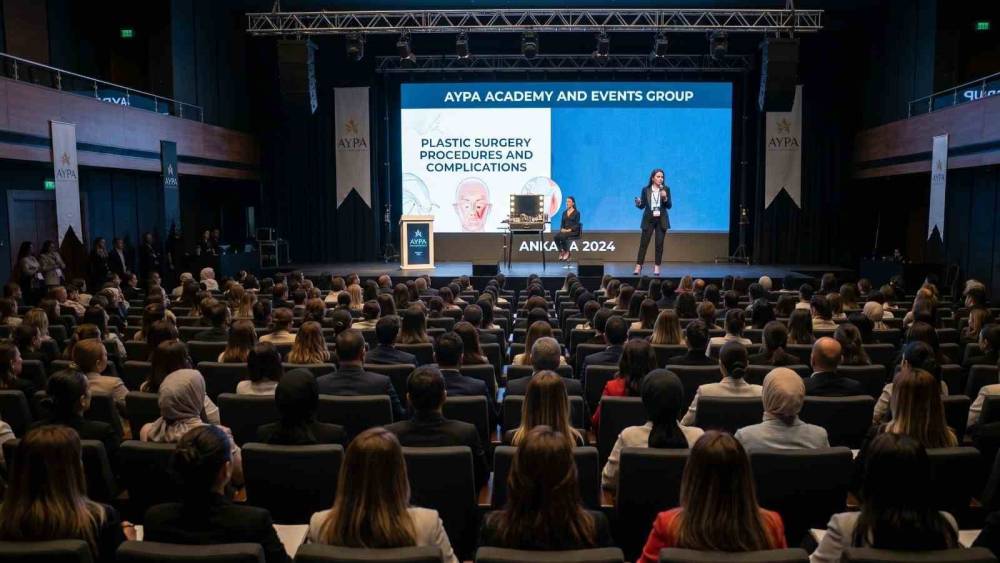 Bak&uuml;, Uluslararası V&uuml;cut Estetiği ve G&uuml;zellik Kongresine ev sahipliği yapıyor
