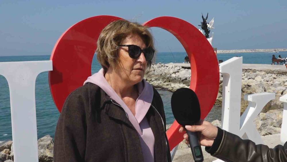 Kuşadası&rsquo;nda vatandaşlardan Başkan G&uuml;nel&rsquo;e destek
