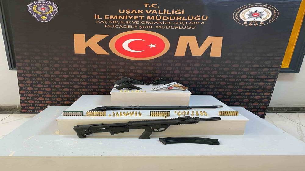 Sosyal medya hesabından silah paylaşamı yapan 6 kişi g&ouml;zaltı alındı
