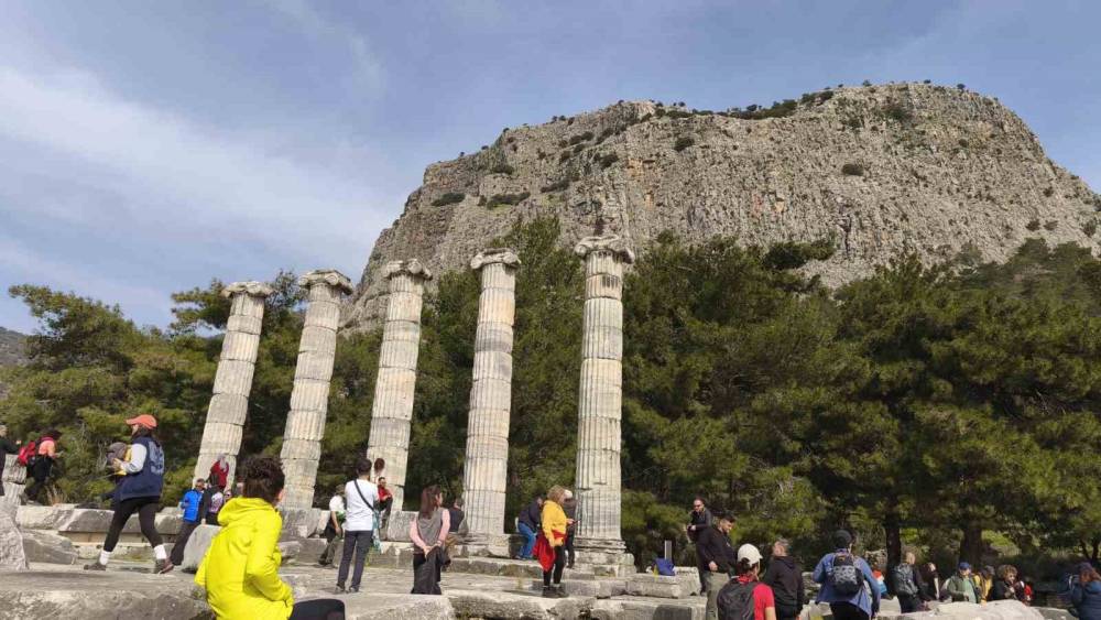 Doğaseverler B&uuml;y&uuml;kşehir&rsquo;in trekking etkinliğinde bir araya geldi
