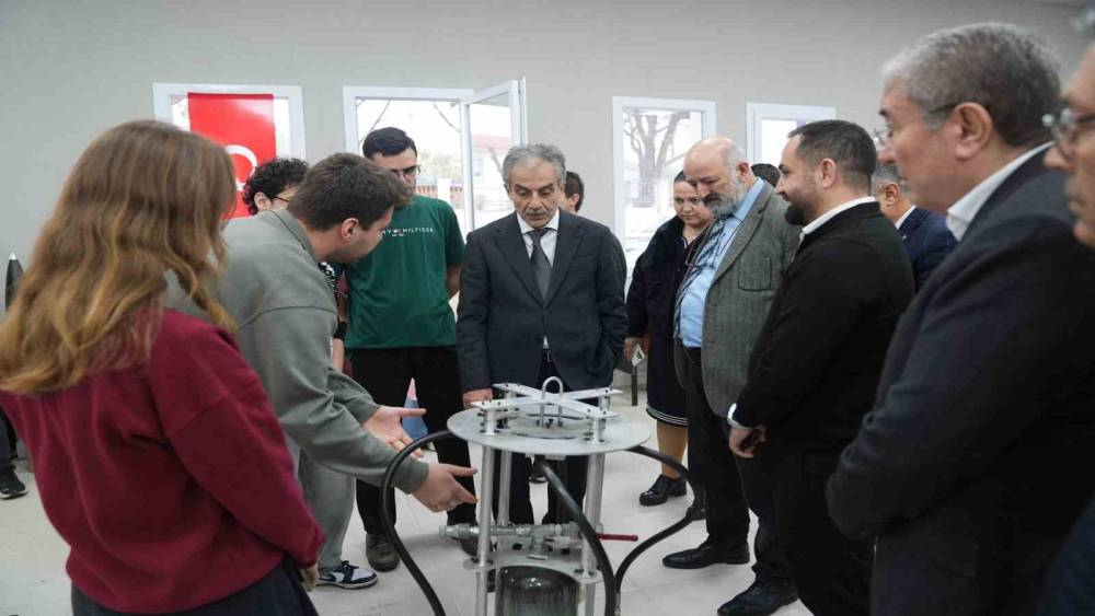 Sosyal Sorumlulukta lider: Ege &Uuml;niversitesi
