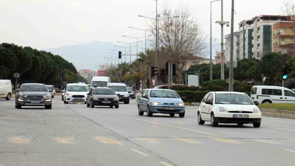 Aydın&rsquo;da ara&ccedil; sayısı 682 bin oldu
