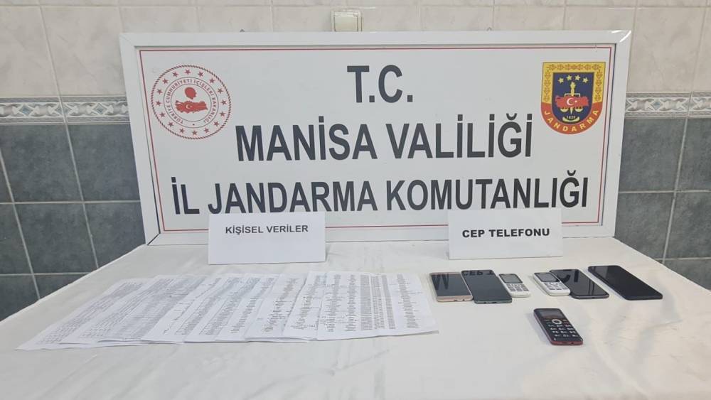 Binlerce insanın bilgisini ele ge&ccedil;iren dolandırıcılık ağı &ccedil;&ouml;kertildi
