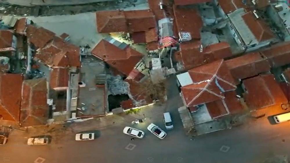 Manisa&rsquo;da zehir tacirlerine şok baskın: 5 tutuklama
