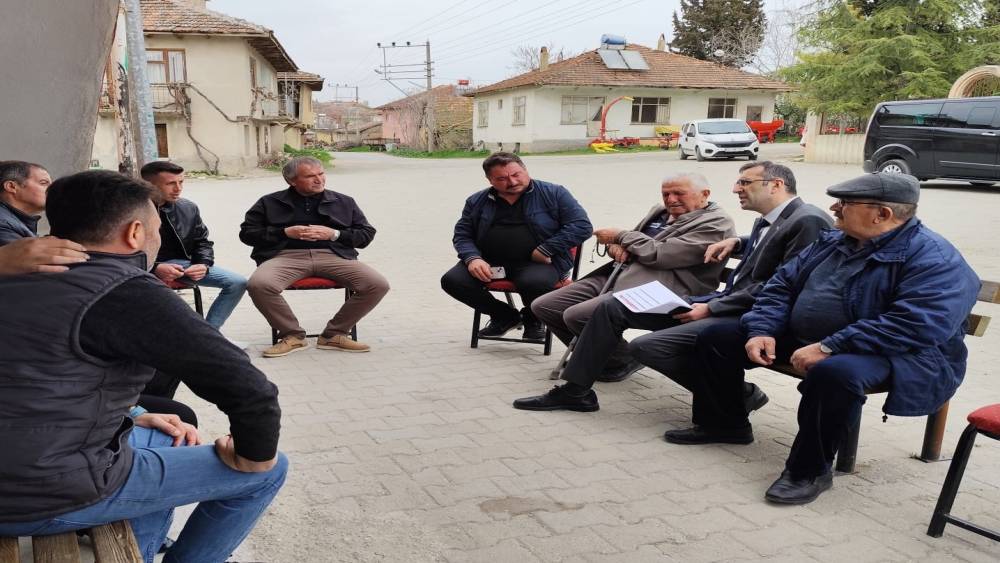 Uşak&rsquo;ta İl Tarım ve Orman M&uuml;d&uuml;rl&uuml;ğ&uuml; ekipleri &uuml;reticilerle bir araya geldi
