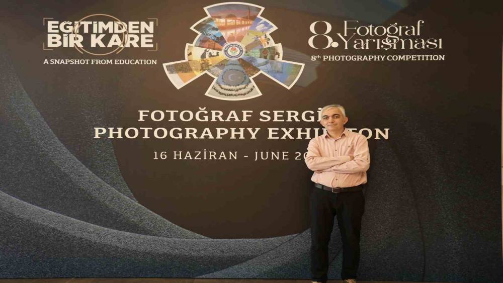 Manisalı sağlık memuru, fotoğraf yarışmasında T&uuml;rkiye birincisi oldu
