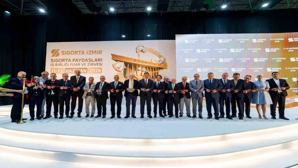 Sigorta İzmir sekt&ouml;r&uuml;n buluşma noktası oldu
