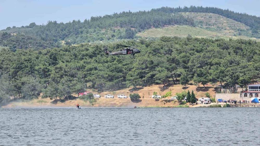 Jandarmadan nefes kesen &rsquo;suda arama kurtarma&rsquo; tatbikatı

