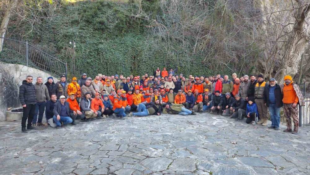 G&uuml;ney&rsquo;de 120 avcı doğada buluştu
