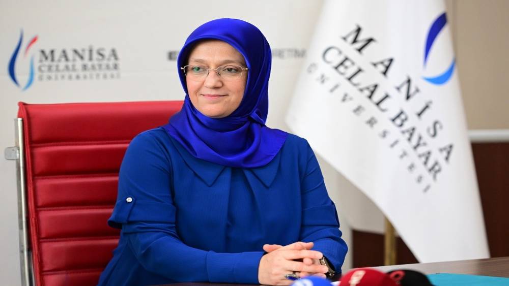 Rekt&ouml;r Kibar&rsquo;dan YKS adaylarına moral mesajı
