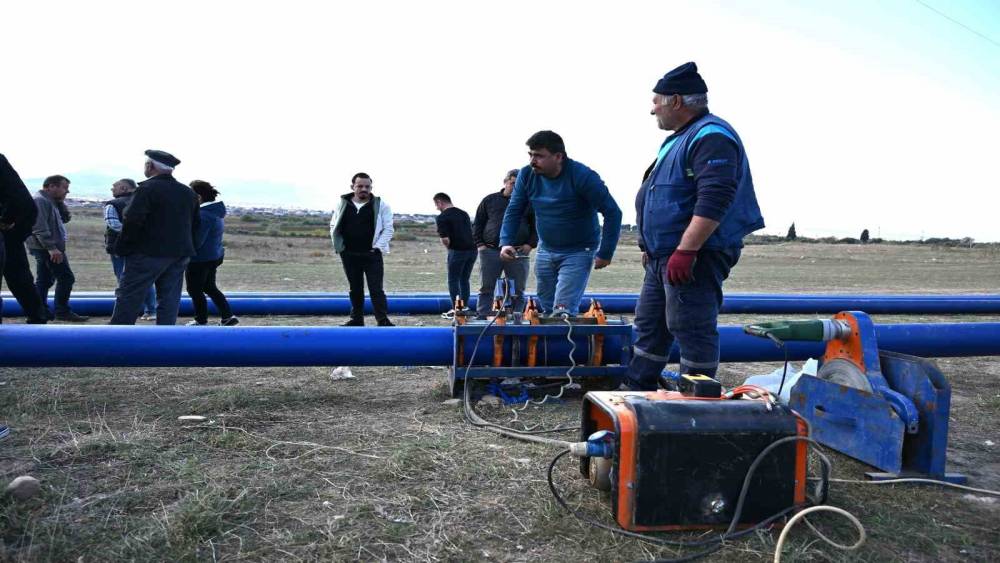 Manisa&rsquo;da 45 yıllık asbestli i&ccedil;me suyu hattı tarihe karışıyor
