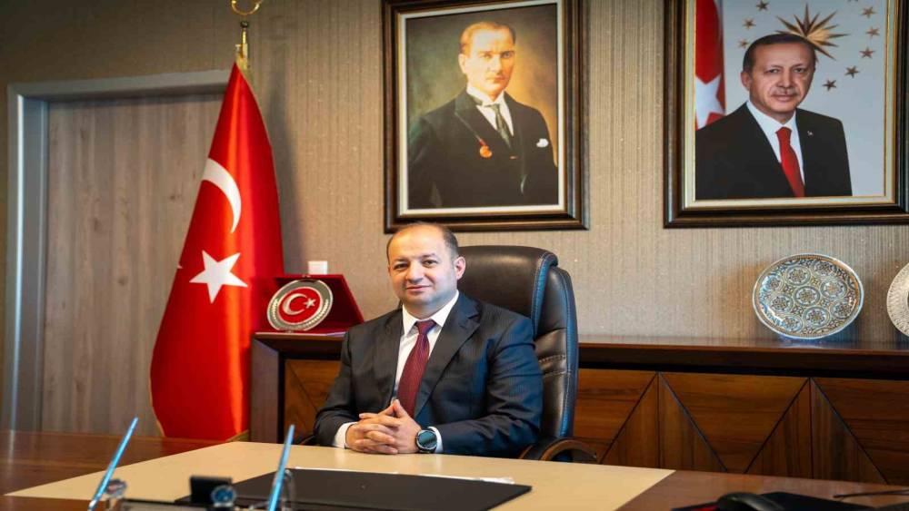 Manisa İl Sağlık M&uuml;d&uuml;r&uuml; Zeren&rsquo;den sıcak hava uyarısı
