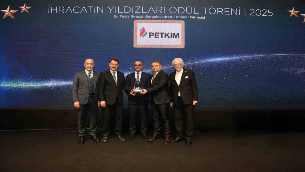 Petkim, Ege İhracat&ccedil;ı Birlikleri tarafından ihracatın yıldızı se&ccedil;ildi
