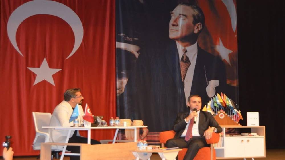 Bayındır&rsquo;da &ouml;ğrencilere y&ouml;nelik kariyer g&uuml;nleri başladı
