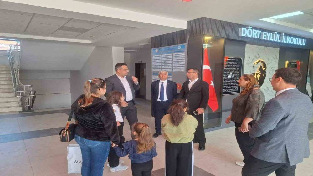Sarıg&ouml;l&rsquo;de Kaymakam Dalak &ouml;ğrencilerle bir araya geldi
