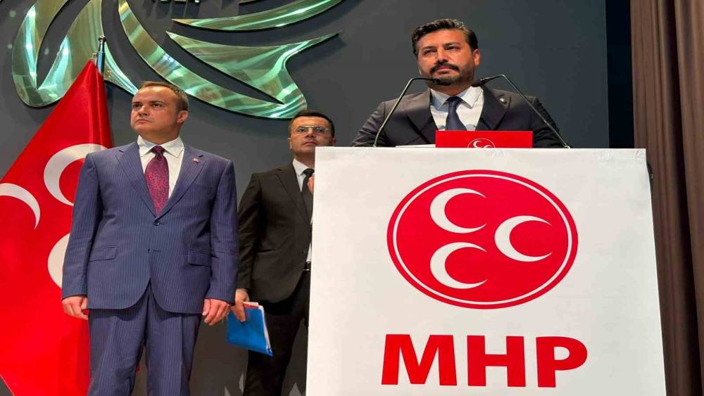 MHP&rsquo;li Cihangiroğlu, eski başkan Alıcık&rsquo;ı işaret etti
