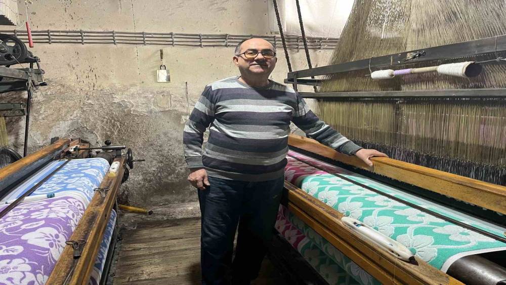 Buldan&rsquo;da kara tezg&acirc;hlar zamana meydan okuyor
