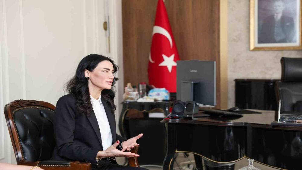 AK Partili Vekil Sarıbaş, CHP Lideri &Ouml;zel&rsquo;e cevap
