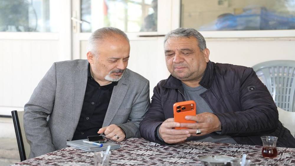 Şehzadeler Belediyesi&rsquo;nden sorunlara anında m&uuml;dahale
