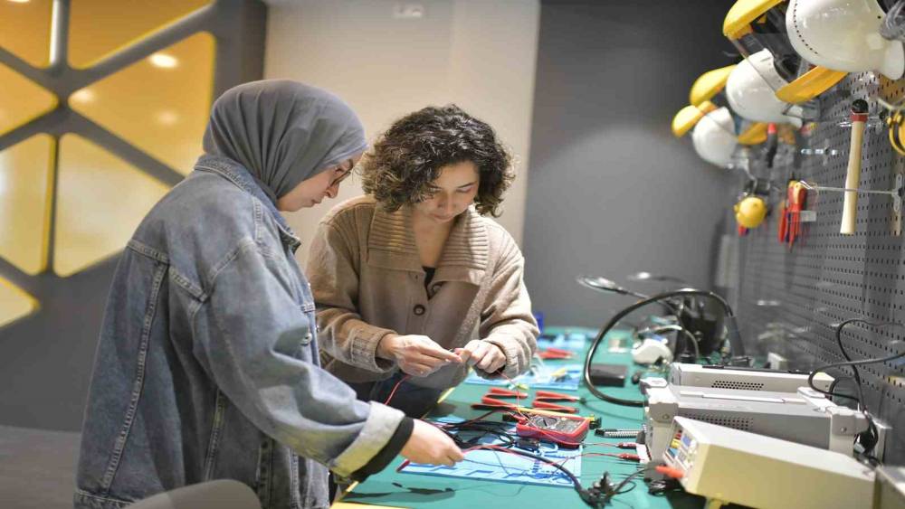 MSK&Uuml;&rsquo;de teknoloji &uuml;retimi yeni bir boyut kazanıyor
