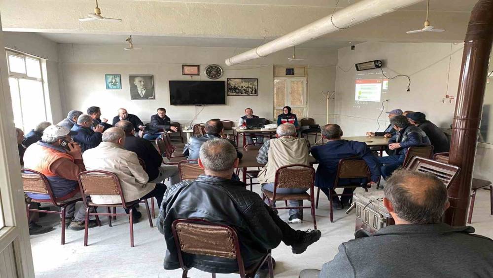 Tavşanlı&rsquo;da &uuml;reticilere y&ouml;nelik bilgilendirme eğitimi
