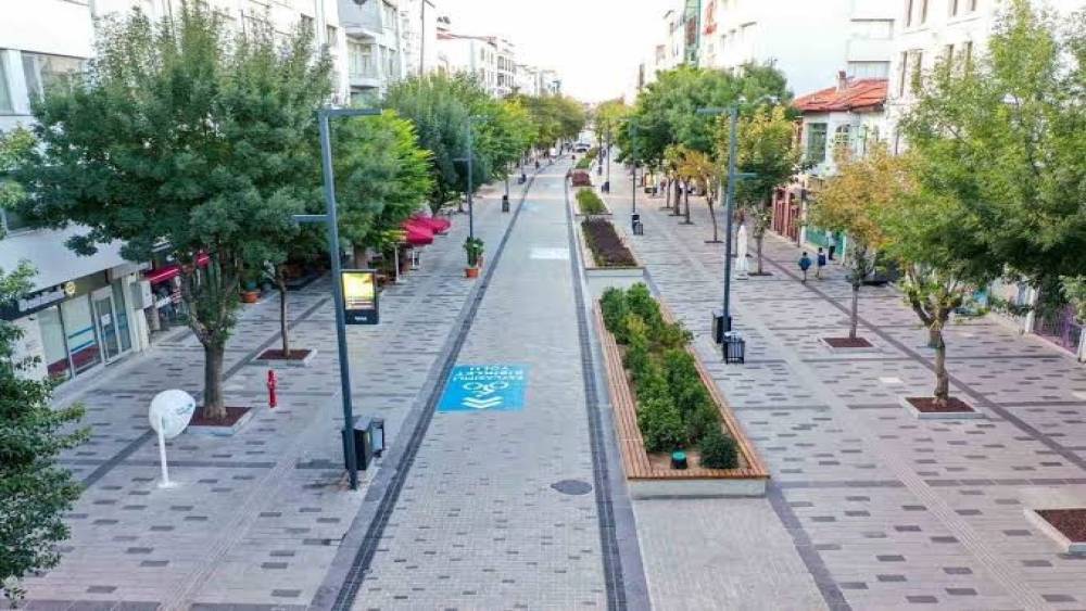 Uşak&rsquo;ta yere &ccedil;&ouml;p atanlara ceza d&ouml;nemi başlıyor
