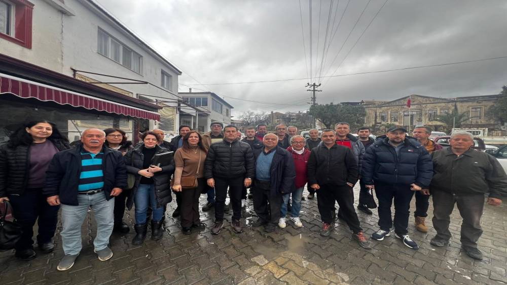 Dat&ccedil;a&rsquo;da &uuml;reticilere &rsquo;badem hastalık ve zararları&rsquo; eğitimi verildi
