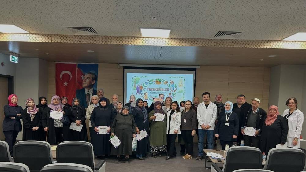 K&uuml;tahya Şehir Hastanesi&rsquo;nde diyabet eğitimi
