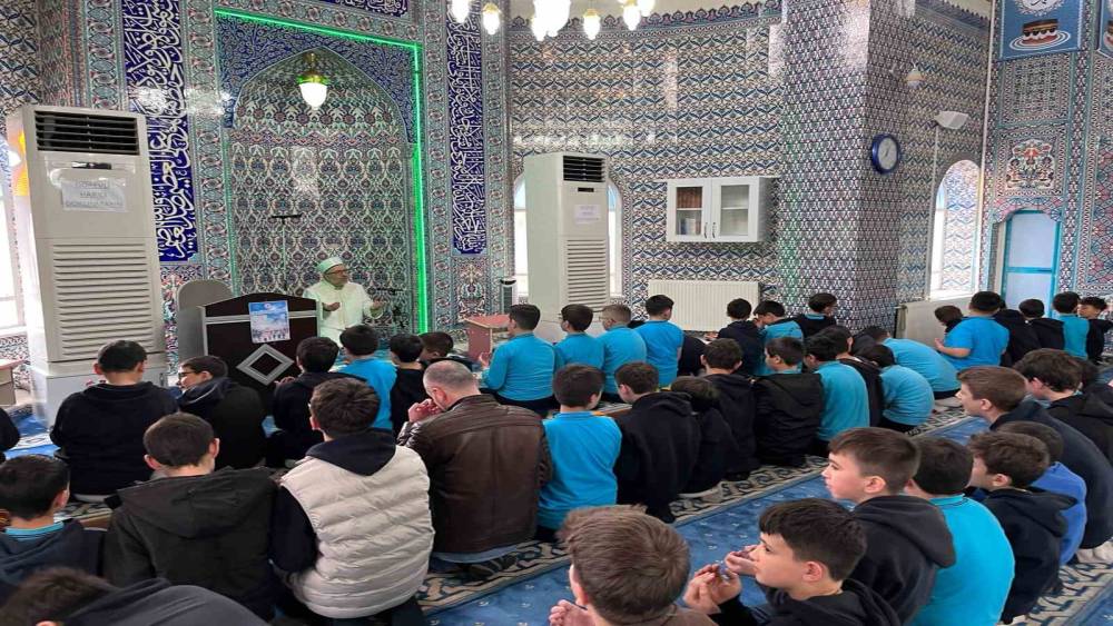 K&uuml;tahya&rsquo;da &Ccedil;EDES yıl sonu şenlikleri başladı
