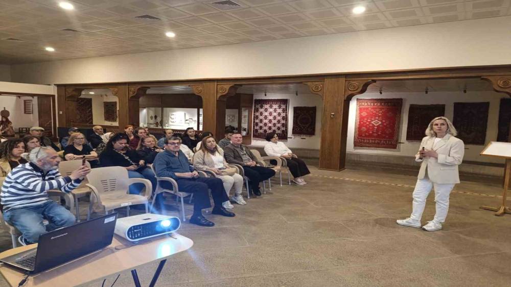 Bergama M&uuml;zesi&rsquo;nde &rsquo;Mimari Zerafet Buluşması&rsquo;
