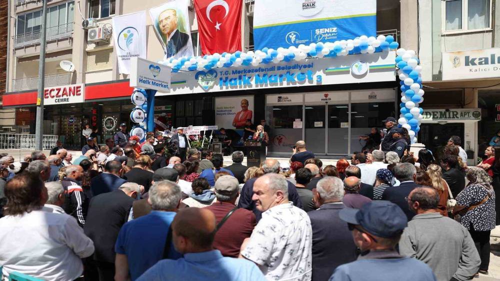 Merkezefendi Halk Market&rsquo;in 3. şubesi hizmete a&ccedil;ıldı
