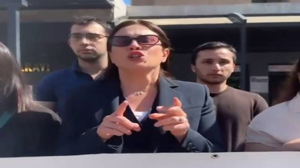İzmir&rsquo;de 7 yaşındaki &ccedil;ocuğu istismar eden sabıkalı sanığa &ouml;nce ceza sonra tahliye
