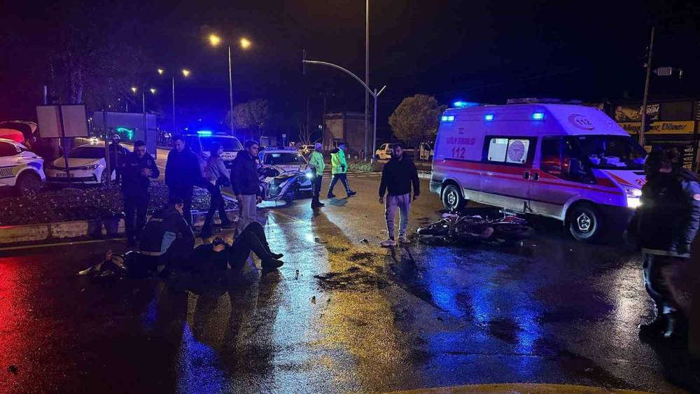 Menteşe&rsquo;de trafik kazası: Motosiklet s&uuml;r&uuml;c&uuml;s&uuml; ağır yaralı
